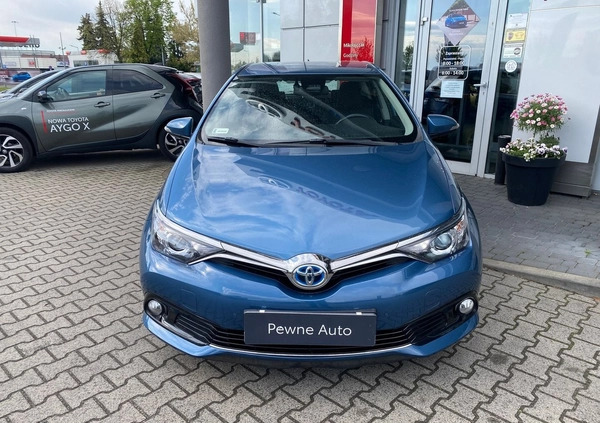 Toyota Auris cena 59900 przebieg: 206960, rok produkcji 2017 z Żarów małe 254